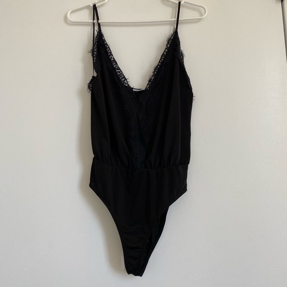 Zara New Size L body suit. Lace detail. Black.